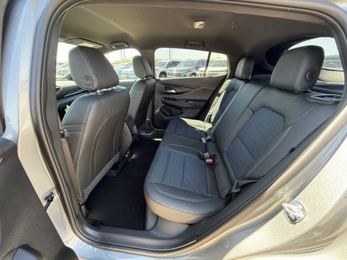 New 2026 Buick Envista Preferred image 24