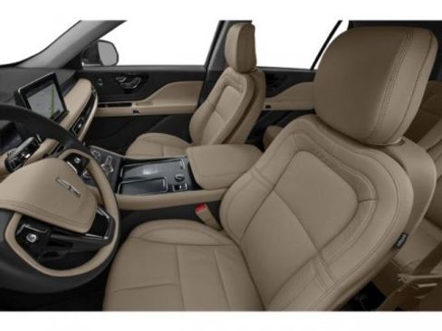 Used 2022 Lincoln Aviator Reserve w/ Equipment Group 201A RWD image 9
