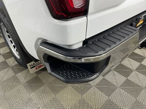 New 2026 GMC Sierra 1500 Pro w/ Pro Value Package image 15