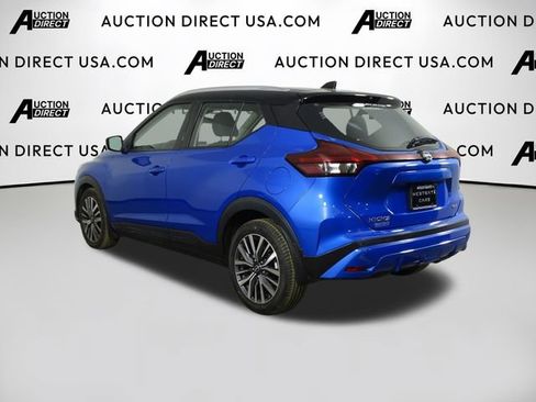 Used 2023 Nissan Kicks SV FWD image 5