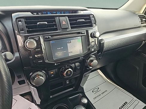 Used 2014 Toyota 4Runner Trail image 22