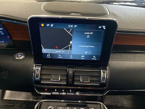 Used 2019 Lincoln Navigator Reserve image 23
