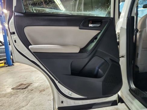 Used 2017 Subaru Forester 2.5i Limited image 20