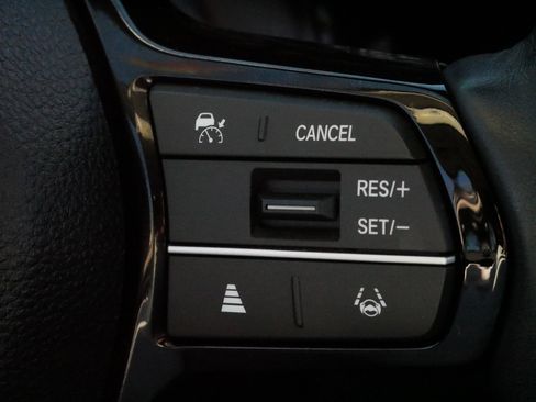 Used 2024 Honda Civic EX-L image 26