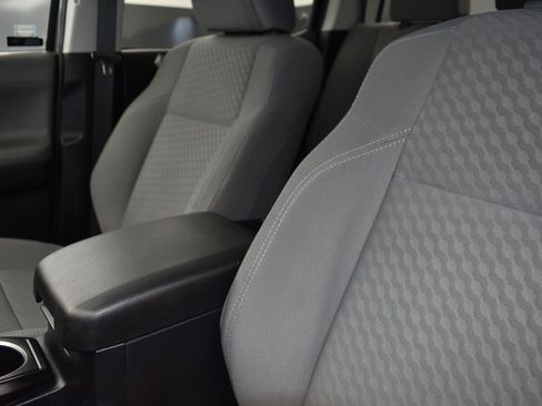 Used 2021 Toyota Tacoma SR image 25