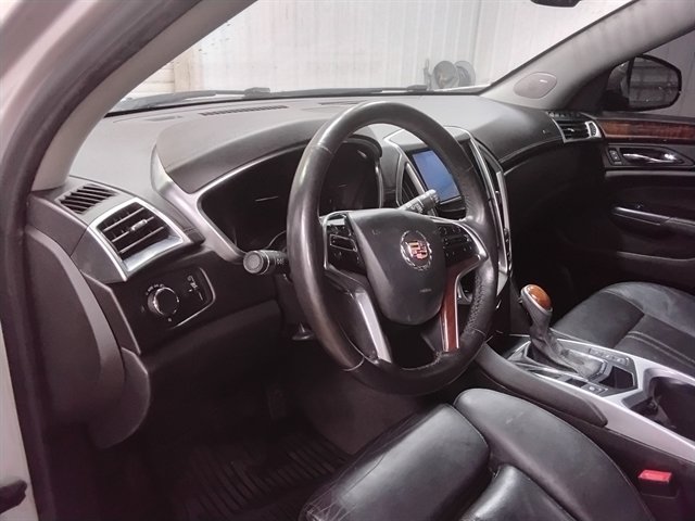 Used 2016 Cadillac SRX Luxury w/ Driver Assist Package AWD/4WD image 11