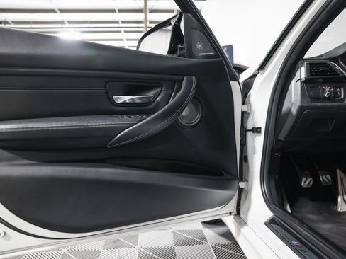 Used 2018 BMW M3 image 34