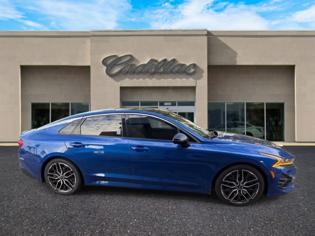 Used 2022 Kia K5 GT w/ GT1 Package FWD image 2