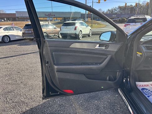 Used 2015 Hyundai Sonata Limited 2.0T image 12