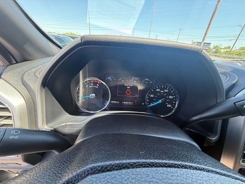 Used 2019 Ford F350 Platinum w/ Platinum Ultimate Package AWD/4WD image 17