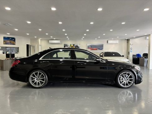 Used 2019 Mercedes-Benz S 560 Sedan image 8