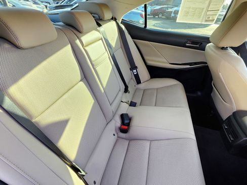 Used 2018 Lexus IS 300 w/ Accessory Package image 21