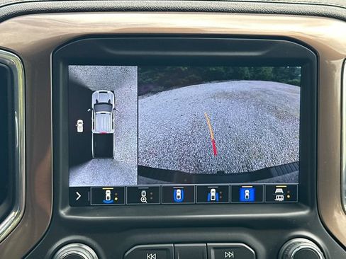Used 2022 Chevrolet Silverado 2500 High Country AWD/4WD image 33