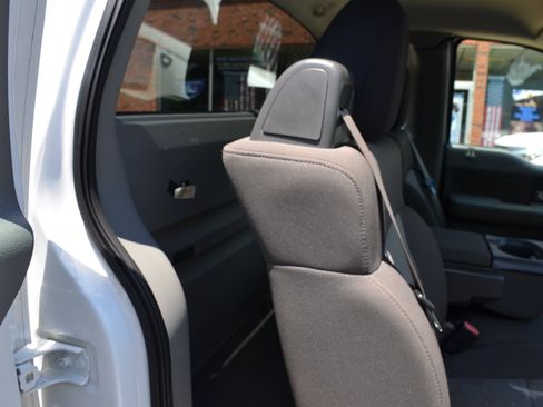 Used 2006 Ford F150 XLT AWD/4WD image 32