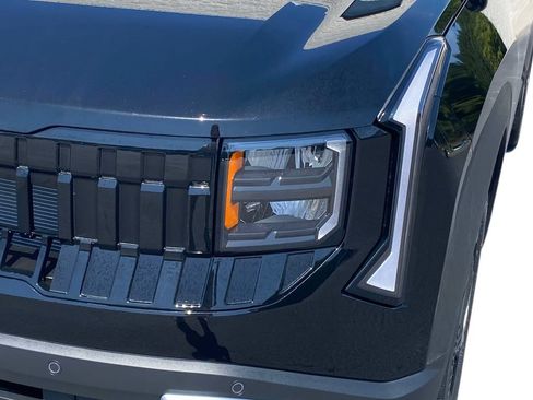 New 2027 Kia Seltos S AWD/4WD image 8