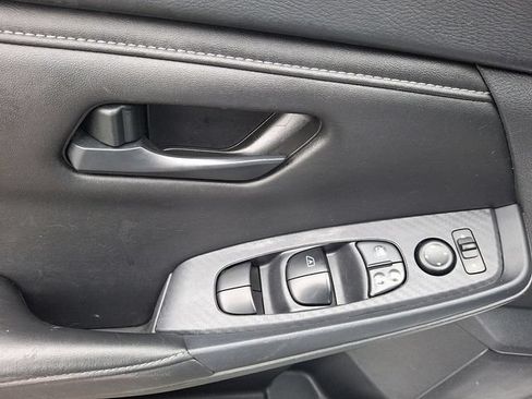 Used 2024 Nissan Sentra S FWD image 13