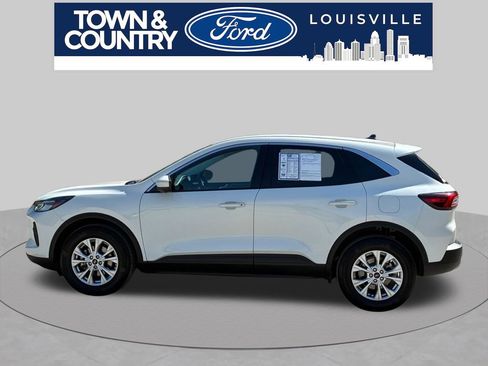Used 2023 Ford Escape Active w/ Tech Pack #2 AWD/4WD image 6