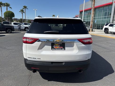 Used 2020 Chevrolet Traverse LT AWD/4WD image 6