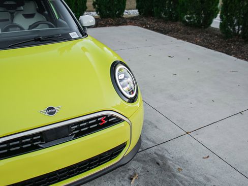 Used 2025 MINI Cooper S image 6