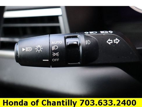 Used 2024 Mitsubishi Outlander SE Black Edition image 18