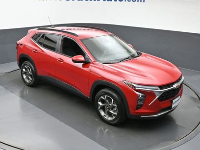 New 2026 Chevrolet Trax LT w/ Driver Confidence Package