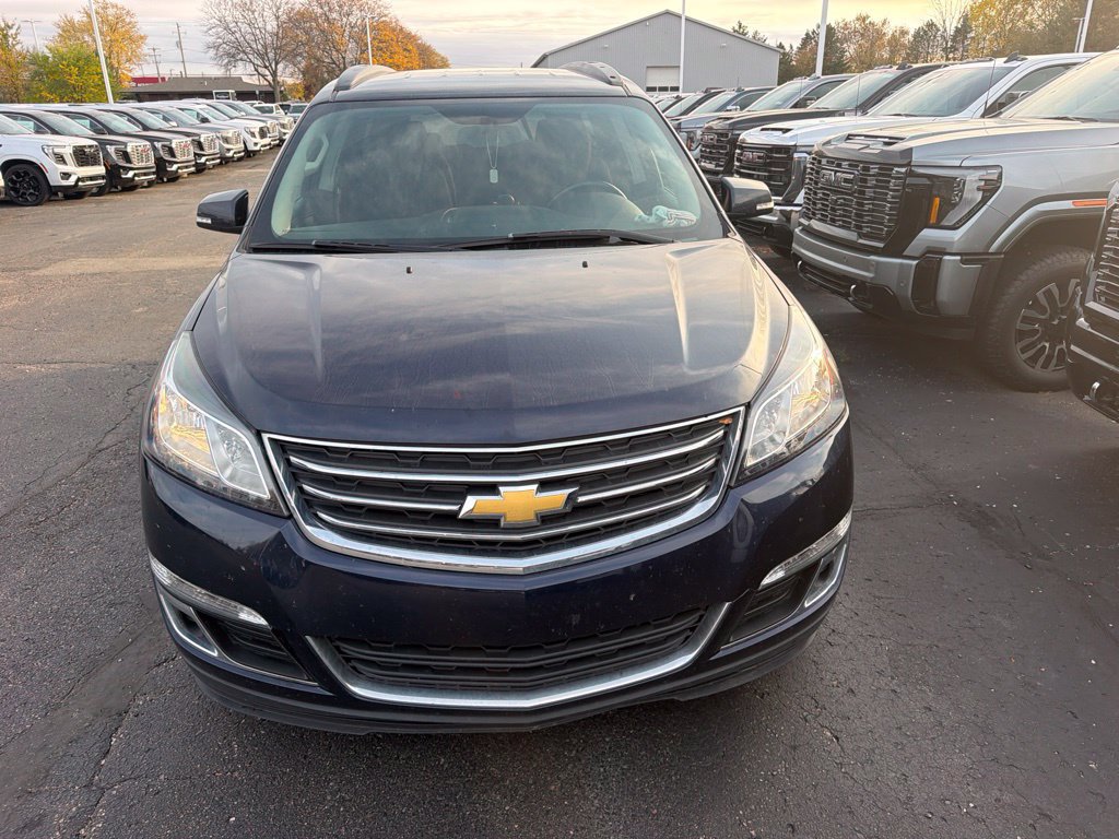 Used 2016 Chevrolet Traverse LT w/ Style and Technology Package FWD image 5