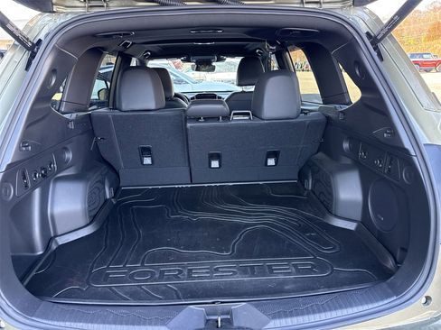 Used 2025 Subaru Forester Limited image 45