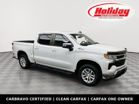 Certified 2022 Chevrolet Silverado 1500 LT AWD/4WD image 1