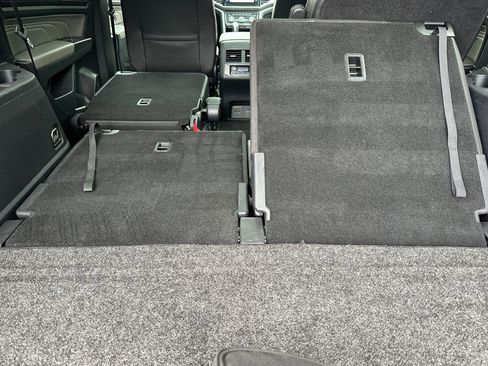 Used 2023 Volkswagen Atlas SEL Premium image 15