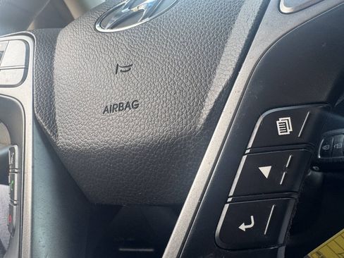 Used 2017 Hyundai Santa Fe Sport AWD/4WD image 27