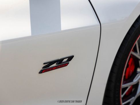 Used 2023 Chevrolet Corvette Stingray Premium Cpe w/ Z51 Performance Package image 54