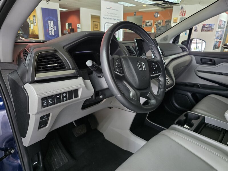 Used 2023 Honda Odyssey EX-L image 8