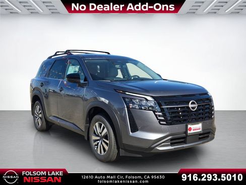 New 2026 Nissan Pathfinder SL AWD/4WD image 1