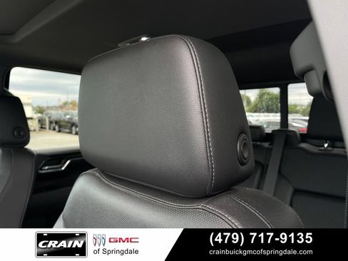 Used 2022 GMC Sierra 1500 SLT w/ SLT Premium Plus Package AWD/4WD image 21