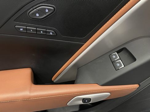 Used 2018 Chevrolet Corvette Grand Sport image 11