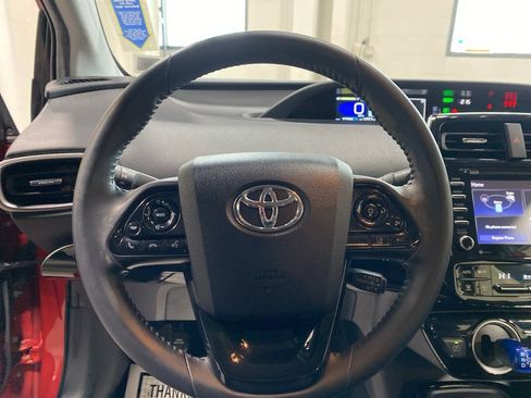 Used 2020 Toyota Prius Prime LE image 29