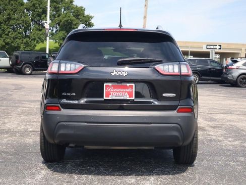 Used 2020 Jeep Cherokee Latitude Plus w/ Cold Weather Group AWD/4WD image 5