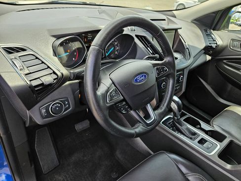 Used 2018 Ford Escape SEL AWD/4WD image 17