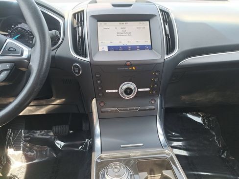 Used 2020 Ford Edge Titanium AWD/4WD image 22