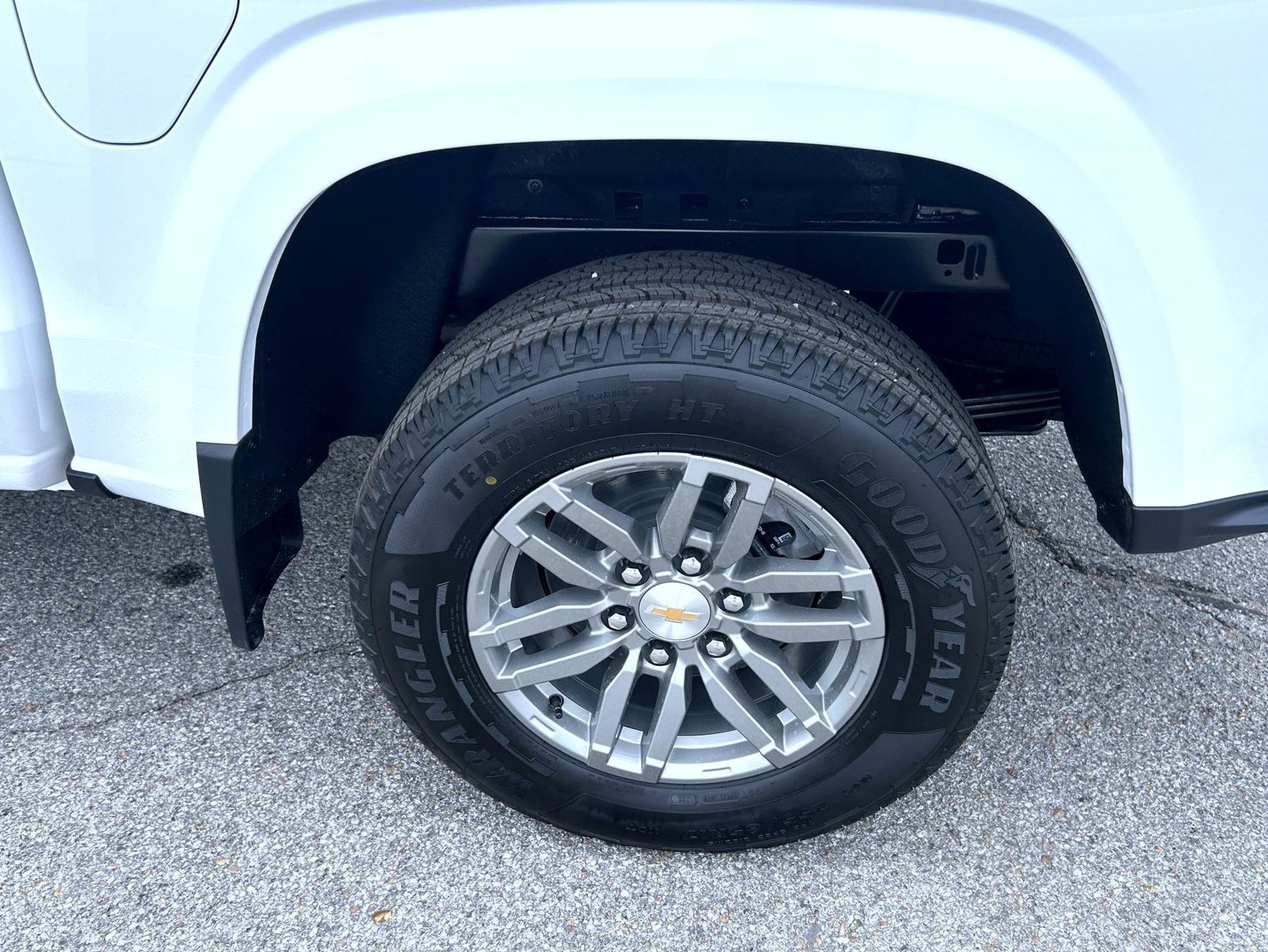 New 2026 Chevrolet Colorado LT w/ LT Convenience Package AWD/4WD image 22