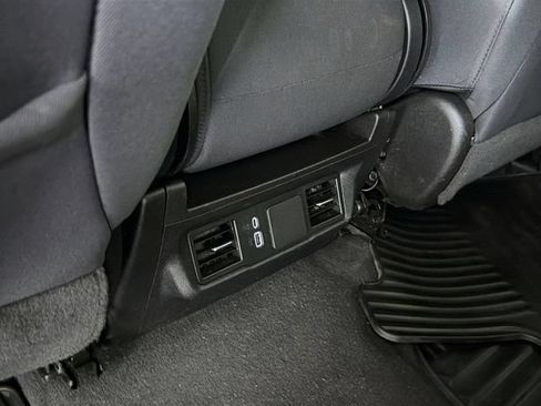 Used 2024 Chevrolet Silverado 1500 Custom w/ Turbomax Blackout Package RWD image 23