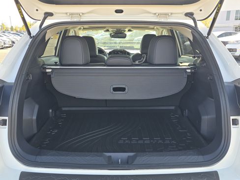 Used 2024 Subaru Crosstrek 2.5i Limited image 17