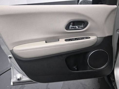 Used 2016 Honda HR-V EX image 20