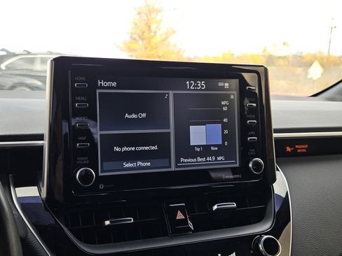 Used 2021 Toyota Corolla SE image 19