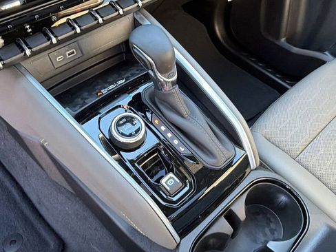 New 2026 Chevrolet Colorado ZR2 w/ Technology Package image 24