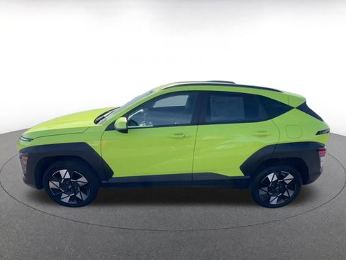 Used 2025 Hyundai Kona SEL image 9