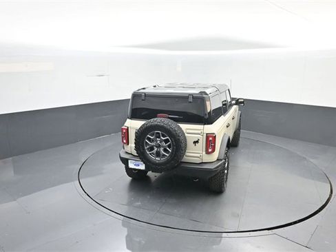 New 2025 Ford Bronco Badlands image 23