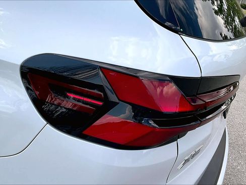 Used 2024 BMW X5 xDrive40i w/ Parking Assistance Package image 30