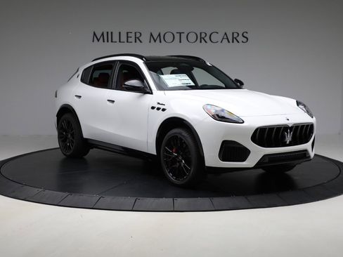 New 2025 Maserati Grecale Modena image 7