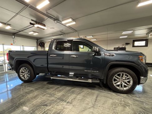 Used 2019 GMC Sierra 1500 SLT w/ SLT Premium Package image 14